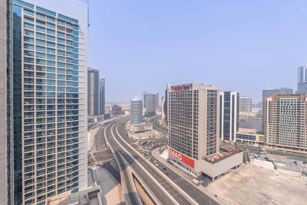 Grand 2br With Views In Downtown